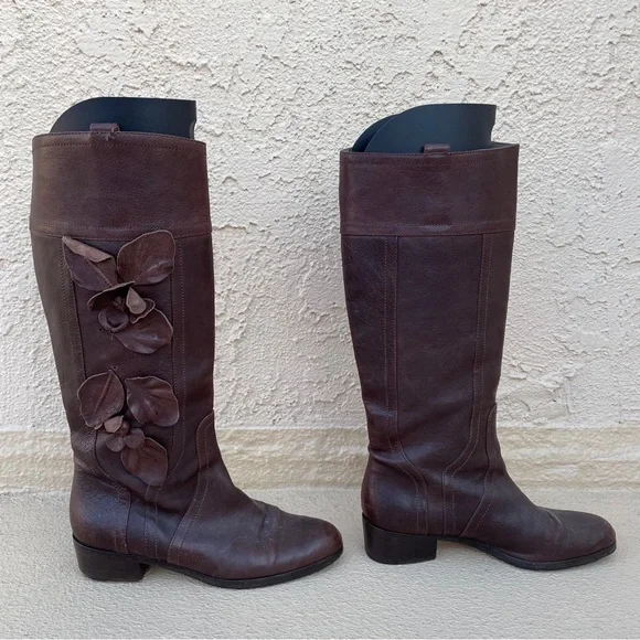 Valentino Garavani brown leather floral appliqué knee-high boots size IT 38 US 8